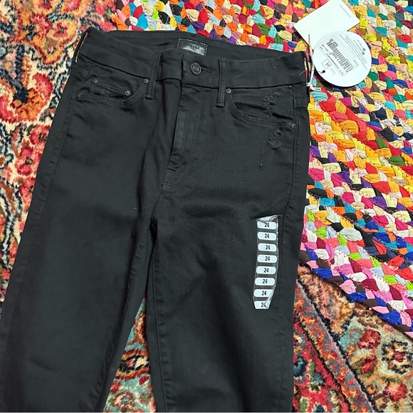 NWT Mother The Looker Ankle Fray in color guilty as sin distressed black jean 24 - Picture 11 of 13